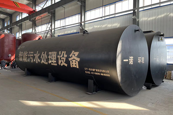 一體化污水處理設(shè)備在選擇風(fēng)機時要注意些什么？